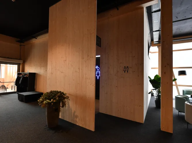 Luxolu WC Container Spengler Cup 2023